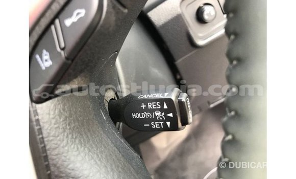 Buy Import Toyota Prado White Car in Import - Dubai in Anse-la-Raye Buy Import Toyota Prado White Car in Import - Dubai in Anse-la-Raye