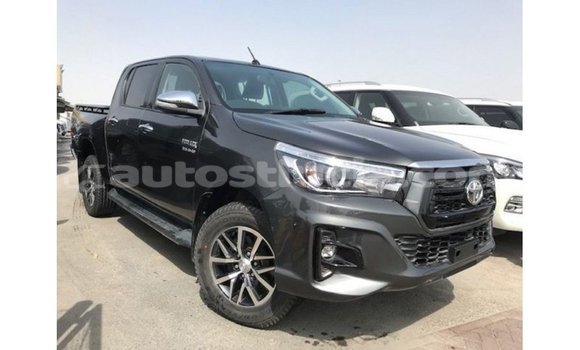 Buy Import Toyota Hilux Black Car in Import - Dubai in Anse-la-Raye Buy Import Toyota Hilux Black Car in Import - Dubai in Anse-la-Raye