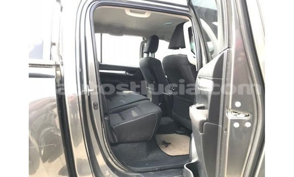 Buy Import Toyota Hilux Black Car in Import - Dubai in Anse-la-Raye Buy Import Toyota Hilux Black Car in Import - Dubai in Anse-la-Raye
