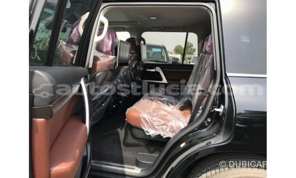 Buy Import Toyota Land Cruiser Black Car in Import - Dubai in Anse-la-Raye Buy Import Toyota Land Cruiser Black Car in Import - Dubai in Anse-la-Raye