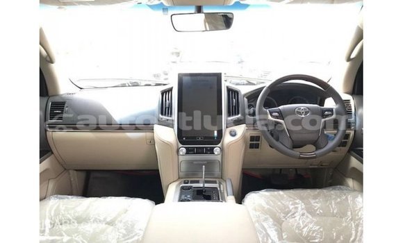 Buy Import Toyota Land Cruiser Other Car in Import - Dubai in Anse-la-Raye Buy Import Toyota Land Cruiser Other Car in Import - Dubai in Anse-la-Raye