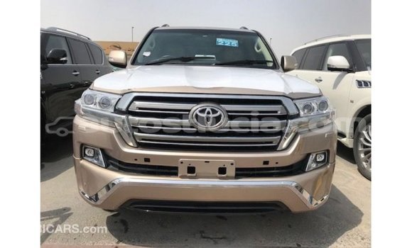 Buy Import Toyota Land Cruiser Other Car in Import - Dubai in Anse-la-Raye Buy Import Toyota Land Cruiser Other Car in Import - Dubai in Anse-la-Raye