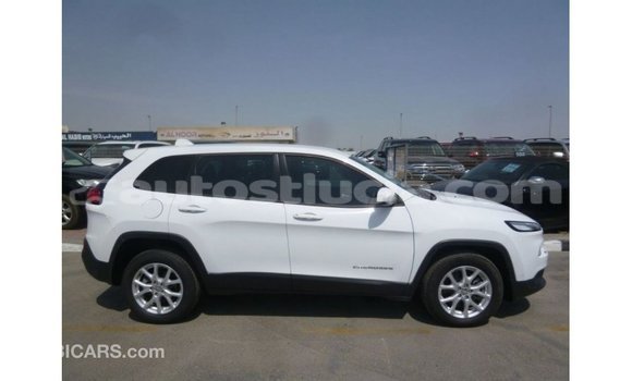 Buy Import Jeep Cherokee White Car in Import - Dubai in Anse-la-Raye Buy Import Jeep Cherokee White Car in Import - Dubai in Anse-la-Raye