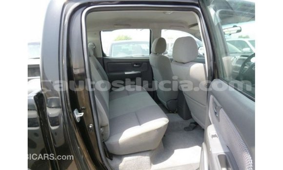 Buy Import Toyota Hilux Black Car in Import - Dubai in Anse-la-Raye Buy Import Toyota Hilux Black Car in Import - Dubai in Anse-la-Raye