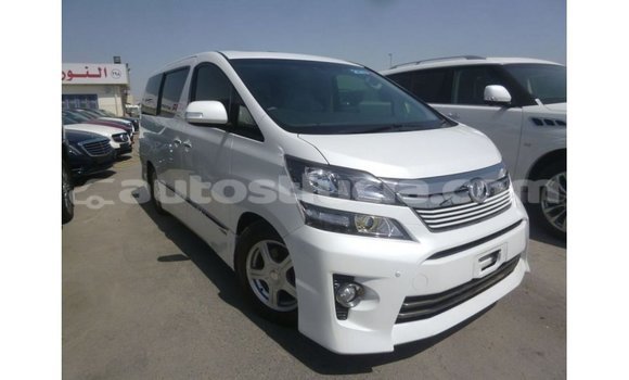 Buy Import Toyota Vellfire White Car in Import - Dubai in Anse-la-Raye Buy Import Toyota Vellfire White Car in Import - Dubai in Anse-la-Raye