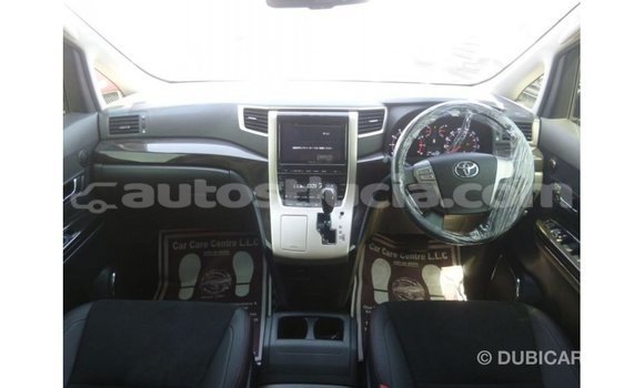 Buy Import Toyota Vellfire White Car in Import - Dubai in Anse-la-Raye Buy Import Toyota Vellfire White Car in Import - Dubai in Anse-la-Raye