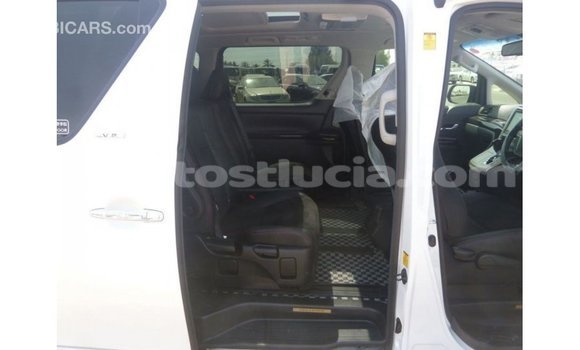 Buy Import Toyota Vellfire White Car in Import - Dubai in Anse-la-Raye Buy Import Toyota Vellfire White Car in Import - Dubai in Anse-la-Raye