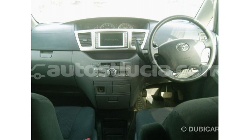 Big with watermark toyota noah anse la raye import dubai 2227
