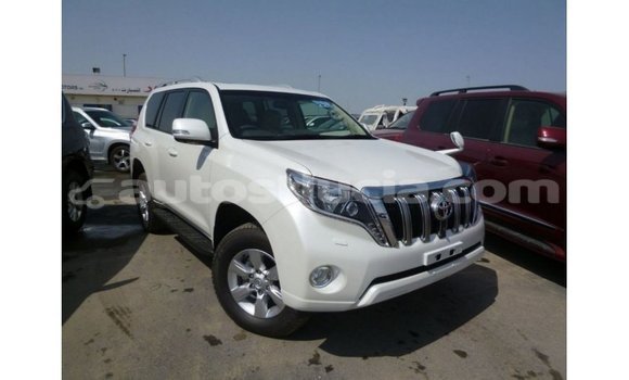 Buy Import Toyota Prado White Car in Import - Dubai in Anse-la-Raye Buy Import Toyota Prado White Car in Import - Dubai in Anse-la-Raye