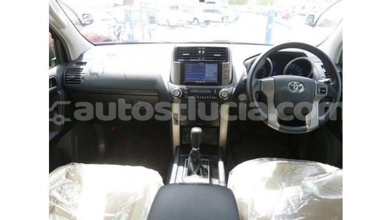 Big with watermark toyota prado anse la raye import dubai 2235