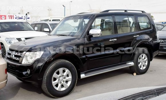 Acheter Import Voiture Mitsubishi Pajero Noir à Import - Dubai, Anse-la-Raye Acheter Import Voiture Mitsubishi Pajero Noir à Import - Dubai, Anse-la-Raye