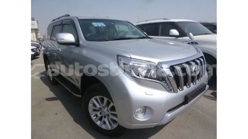 Big with watermark toyota prado anse la raye import dubai 2236