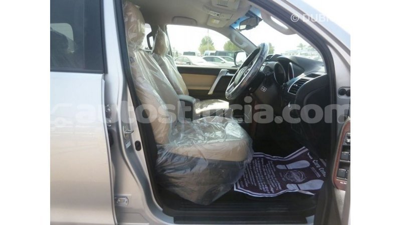 Big with watermark toyota prado anse la raye import dubai 2236