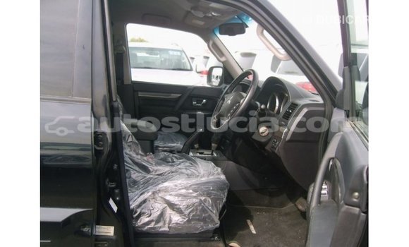 Buy Import Mitsubishi Pajero Black Car in Import - Dubai in Anse-la-Raye Buy Import Mitsubishi Pajero Black Car in Import - Dubai in Anse-la-Raye