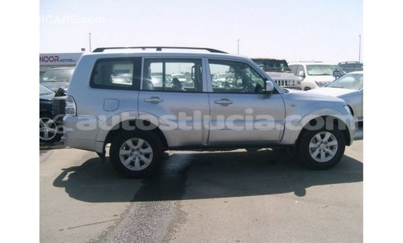 Acheter Import Voiture Mitsubishi Pajero Autre à Import - Dubai, Anse-la-Raye Acheter Import Voiture Mitsubishi Pajero Autre à Import - Dubai, Anse-la-Raye