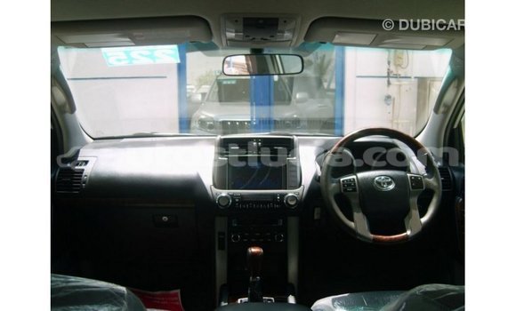 Acheter Import Voiture Toyota Prado Autre à Import - Dubai, Anse-la-Raye Acheter Import Voiture Toyota Prado Autre à Import - Dubai, Anse-la-Raye