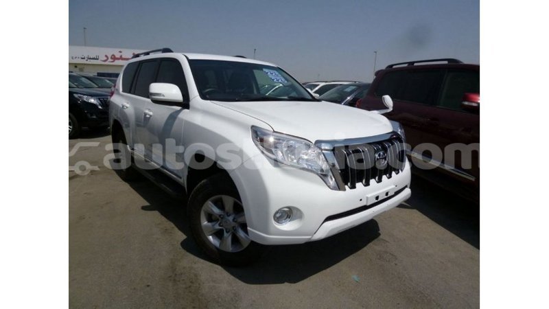 Big with watermark toyota prado anse la raye import dubai 2244