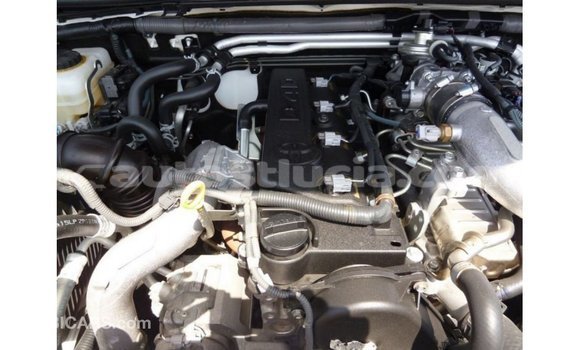 Buy Import Toyota Prado White Car in Import - Dubai in Anse-la-Raye Buy Import Toyota Prado White Car in Import - Dubai in Anse-la-Raye
