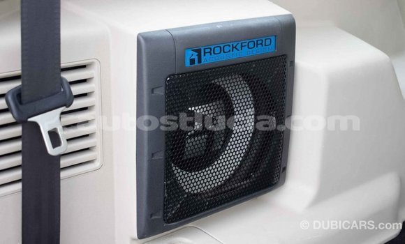 Acheter Import Voiture Mitsubishi Pajero Noir à Import - Dubai, Anse-la-Raye Acheter Import Voiture Mitsubishi Pajero Noir à Import - Dubai, Anse-la-Raye