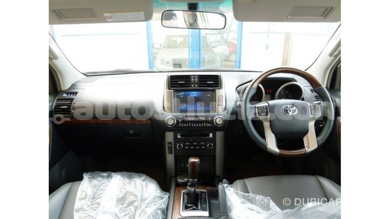 Big with watermark toyota prado anse la raye import dubai 2249