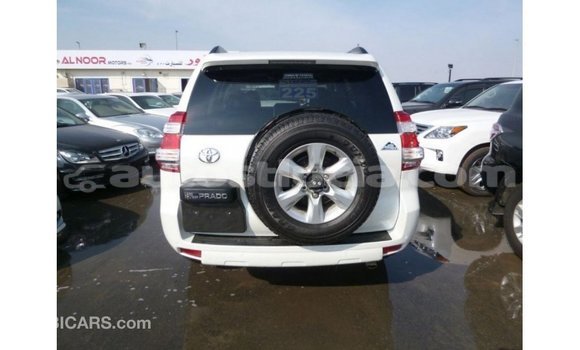 Buy Import Toyota Prado White Car in Import - Dubai in Anse-la-Raye Buy Import Toyota Prado White Car in Import - Dubai in Anse-la-Raye