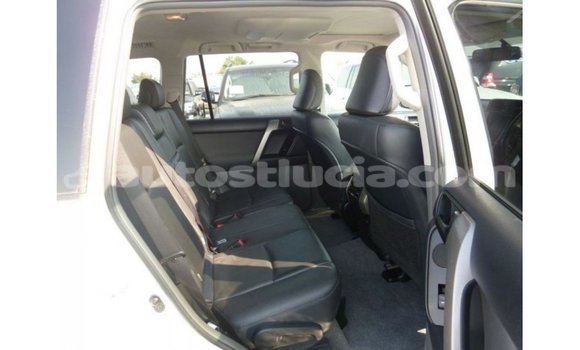 Buy Import Toyota Prado White Car in Import - Dubai in Anse-la-Raye Buy Import Toyota Prado White Car in Import - Dubai in Anse-la-Raye