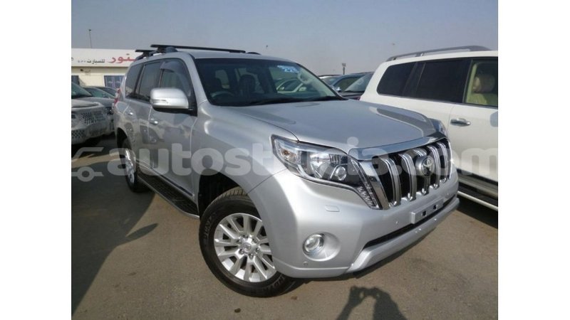 Big with watermark toyota prado anse la raye import dubai 2253