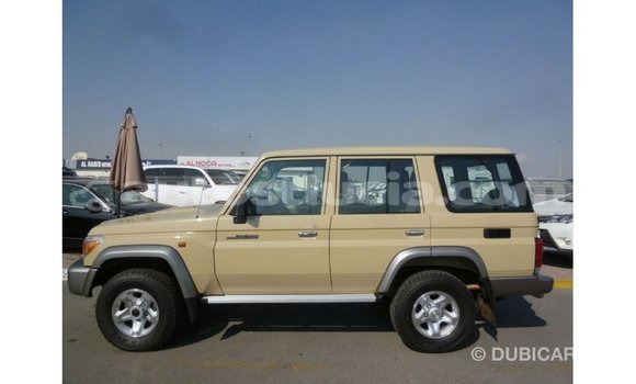 Buy Import Toyota Land Cruiser Beige Car in Import - Dubai in Anse-la-Raye Buy Import Toyota Land Cruiser Beige Car in Import - Dubai in Anse-la-Raye
