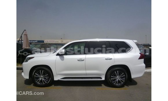 Acheter Import Voiture Lexus LX Blanc à Import - Dubai, Anse-la-Raye Acheter Import Voiture Lexus LX Blanc à Import - Dubai, Anse-la-Raye