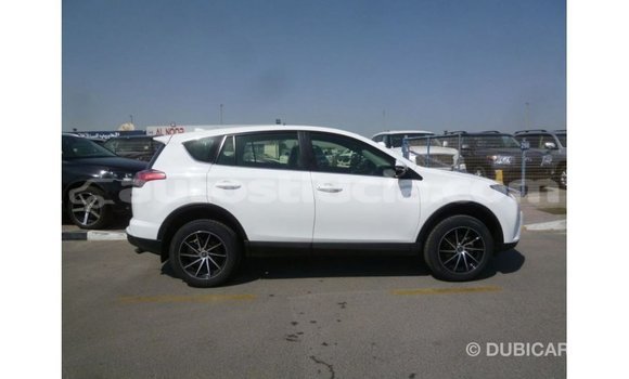 Buy Import Toyota 4Runner White Car in Import - Dubai in Anse-la-Raye Buy Import Toyota 4Runner White Car in Import - Dubai in Anse-la-Raye