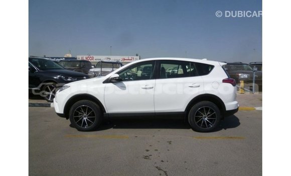 Buy Import Toyota 4Runner White Car in Import - Dubai in Anse-la-Raye Buy Import Toyota 4Runner White Car in Import - Dubai in Anse-la-Raye