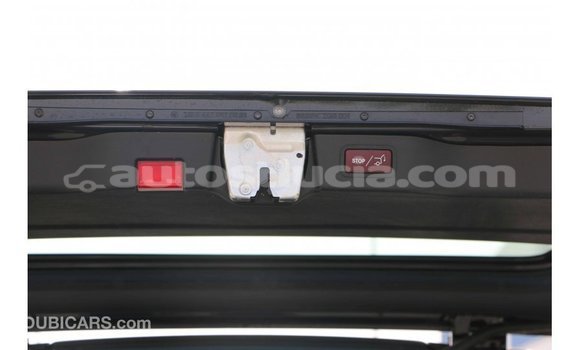 Acheter Import Voiture Mercedes-Benz 250 Noir à Import - Dubai, Anse-la-Raye Acheter Import Voiture Mercedes-Benz 250 Noir à Import - Dubai, Anse-la-Raye