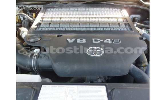Buy Import Toyota Land Cruiser Other Car in Import - Dubai in Anse-la-Raye Buy Import Toyota Land Cruiser Other Car in Import - Dubai in Anse-la-Raye