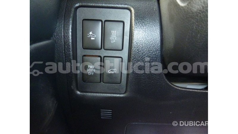 Big with watermark toyota land cruiser anse la raye import dubai 2279