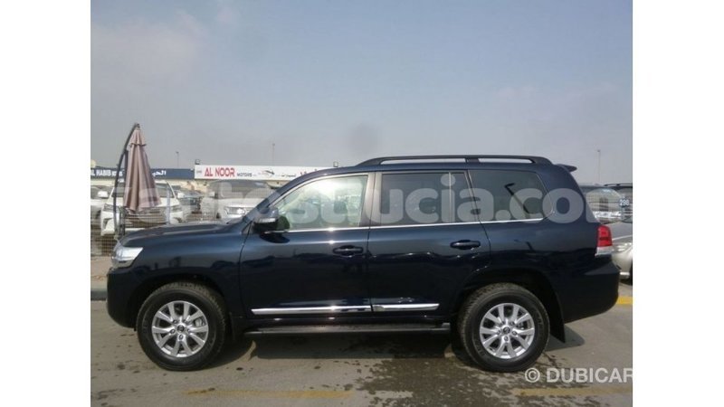 Big with watermark toyota land cruiser anse la raye import dubai 2280