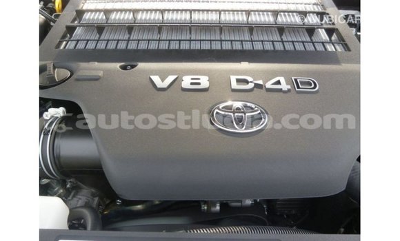 Buy Import Toyota Land Cruiser Blue Car in Import - Dubai in Anse-la-Raye Buy Import Toyota Land Cruiser Blue Car in Import - Dubai in Anse-la-Raye