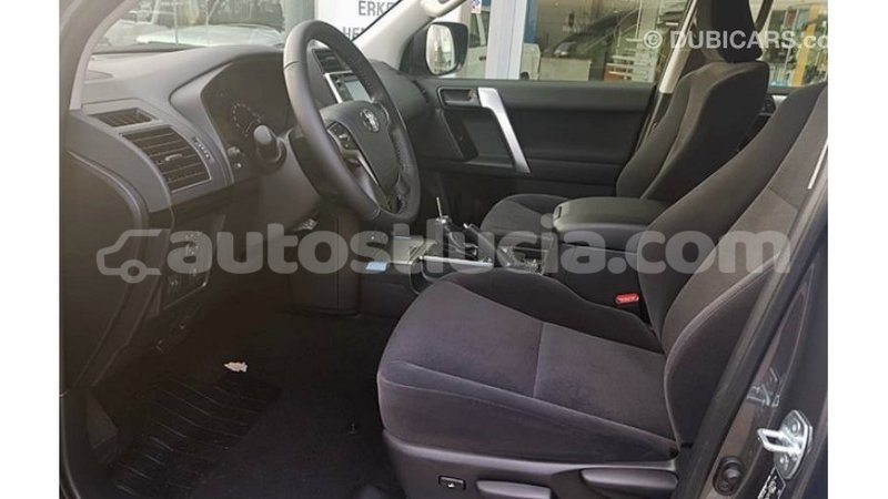 Big with watermark toyota prado anse la raye import dubai 2285