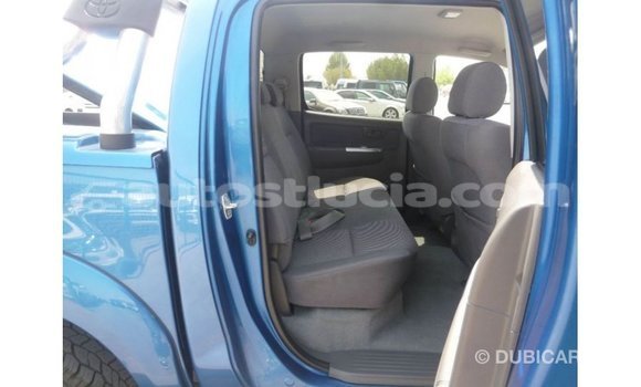 Buy Import Toyota Hilux Blue Car in Import - Dubai in Anse-la-Raye Buy Import Toyota Hilux Blue Car in Import - Dubai in Anse-la-Raye