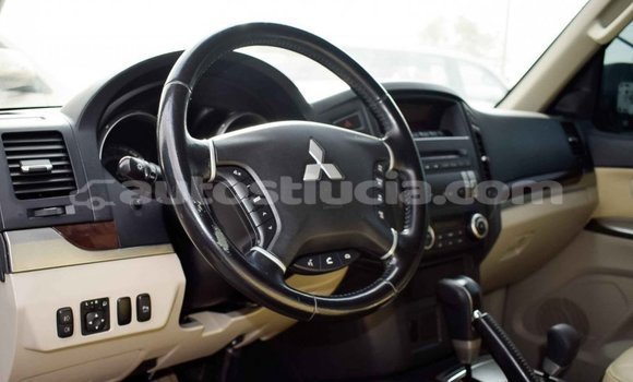 Buy Import Mitsubishi Pajero White Car in Import - Dubai in Anse-la-Raye Buy Import Mitsubishi Pajero White Car in Import - Dubai in Anse-la-Raye