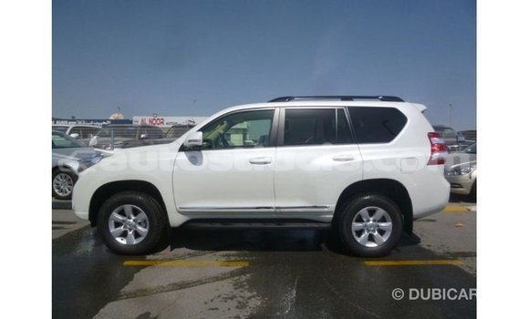 Buy Import Toyota Prado White Car in Import - Dubai in Anse-la-Raye Buy Import Toyota Prado White Car in Import - Dubai in Anse-la-Raye