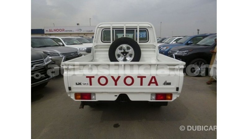 Big with watermark toyota land cruiser anse la raye import dubai 2304
