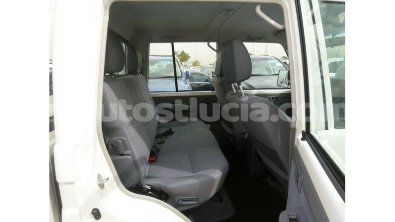 Big with watermark toyota land cruiser anse la raye import dubai 2304