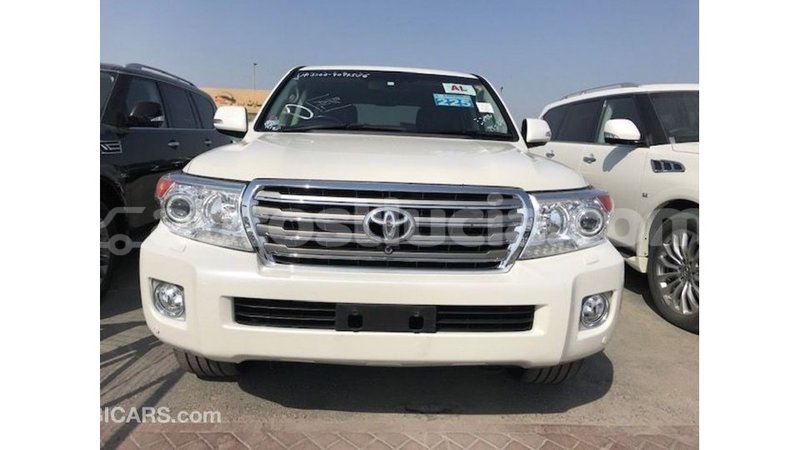 Big with watermark toyota land cruiser anse la raye import dubai 2312