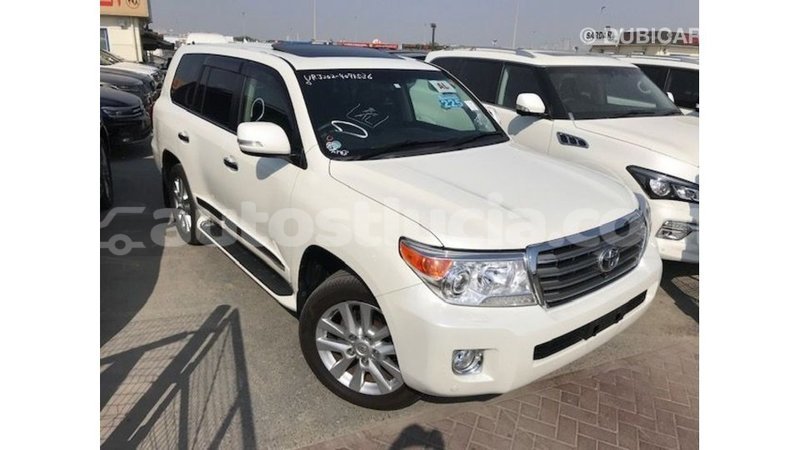 Big with watermark toyota land cruiser anse la raye import dubai 2312