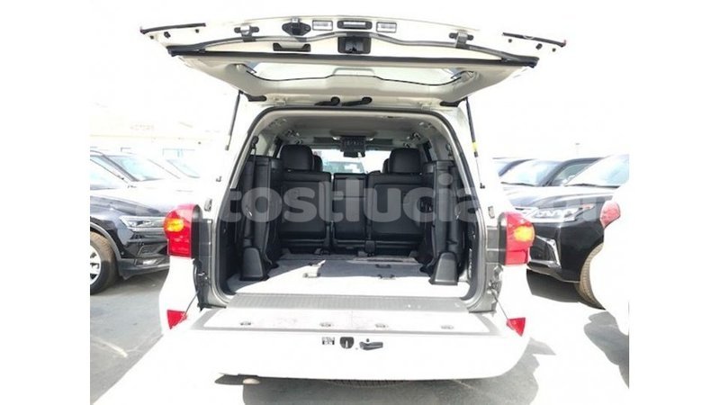 Big with watermark toyota land cruiser anse la raye import dubai 2312