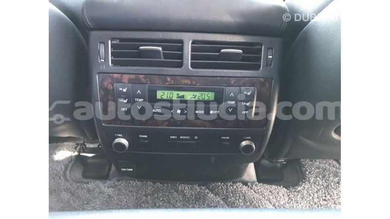 Big with watermark toyota land cruiser anse la raye import dubai 2312