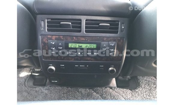 Buy Import Toyota Land Cruiser White Car in Import - Dubai in Anse-la-Raye Buy Import Toyota Land Cruiser White Car in Import - Dubai in Anse-la-Raye