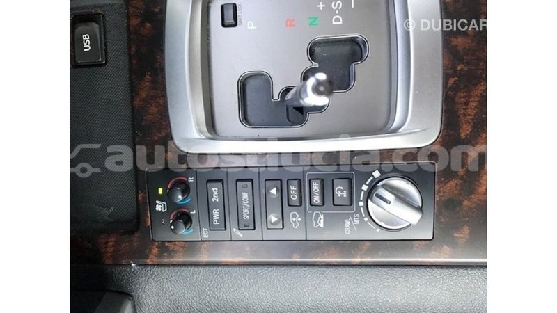 Big with watermark toyota land cruiser anse la raye import dubai 2312