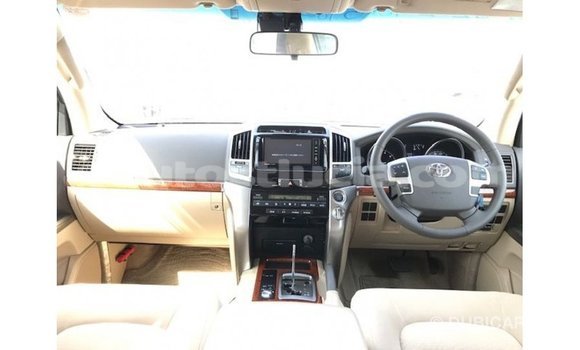 Buy Import Toyota Land Cruiser Black Car in Import - Dubai in Anse-la-Raye Buy Import Toyota Land Cruiser Black Car in Import - Dubai in Anse-la-Raye