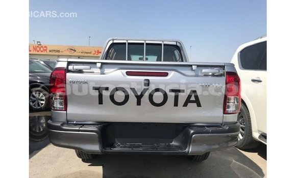 Buy Import Toyota Hilux Other Car in Import - Dubai in Anse-la-Raye Buy Import Toyota Hilux Other Car in Import - Dubai in Anse-la-Raye